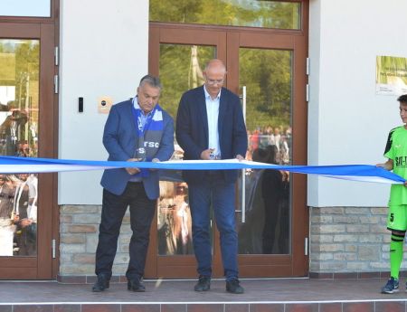 VIKTOR ORBAN I JANOS ZEMBERI